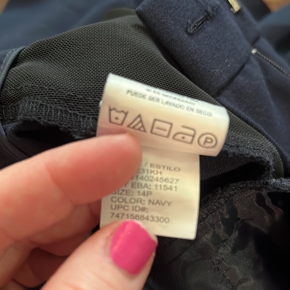 Women’s Sag Harbor Navy dress slacks 14p - Picture 8 of 8